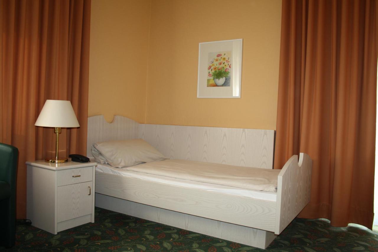 Parkhotel Elisabeth Bad Neuenahr-Ahrweiler Exterior foto